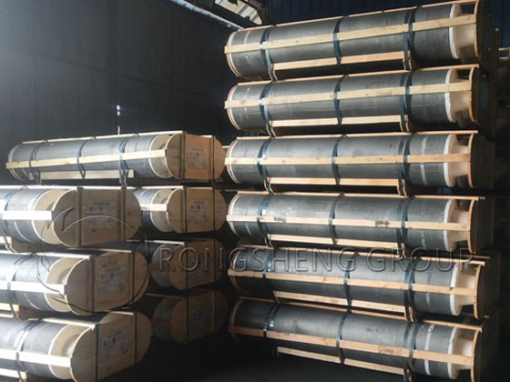 350mm Electrodes in a Foundry Setting